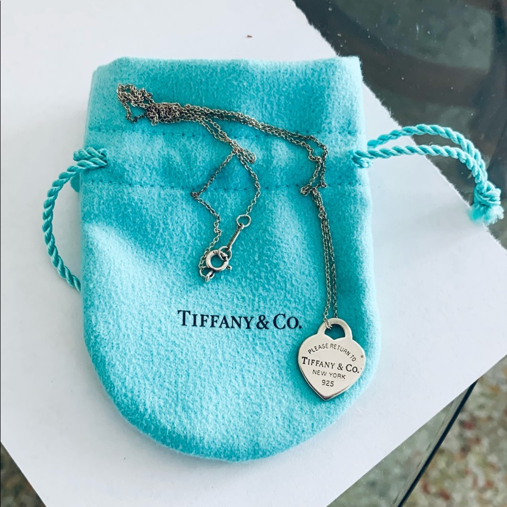 Tiffany & CO 925 heart tag return to necklace!